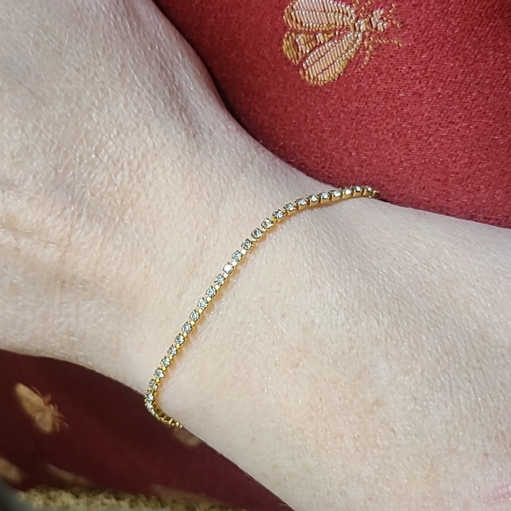 Faux vintage tennis bracelet from the 80s